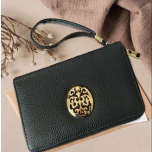 Cartera cuero negro
