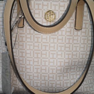 Cartera Hilfiger Blanca