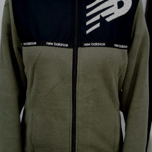Casacas Newbalance