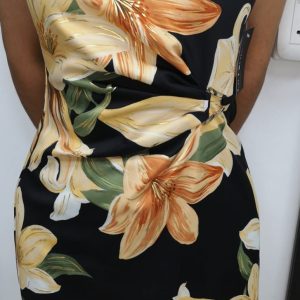 Vestido de flores manga cero