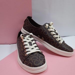 Zapatillas Guess Negro y blanco