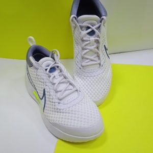 Zapatillas Nike blanco y zul